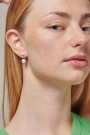 Enamel Copenhagen Gullforgylt sterling sølv 'Althea Pearl' Studs (2 i én) thumbnail