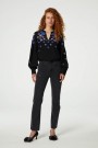 Fabienne Chapot Sort' Masha' viskose bluse med plajettblomster thumbnail