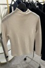 Amuse Wheat 100% cashmere 'Martine' tynn genser med ledig turtleneck thumbnail