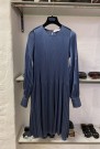 Cathrine Hammel shiny blue 'Satin Miami' plissert kjole med belte thumbnail
