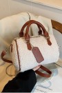 Endless Beige 'Carmela' teddy veske thumbnail