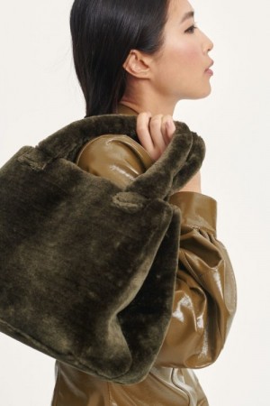 Samsøe & Samsøe Samsøe khaki bomber jacket | Ambiente Samsøe & Samsøe Samsøe Samsøe Oliven imitert pels 'Sabal