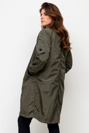 Beaumont Forrest green bombercoat med sorte detaljer