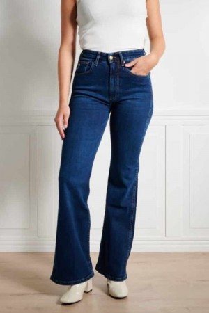 Lois Button Darkness 'Riley' flare jeans L34