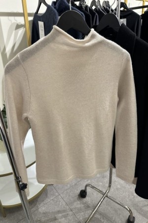 Amuse Wheat 100% cashmere 'Martine' tynn genser med ledig turtleneck