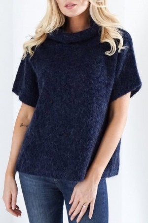Gustav Denmark Deep blue ull capegenser med kort erm