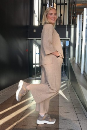 Ilag Sand 100% myk ull 'Steilene Pants' ribbestrikket culottebukser