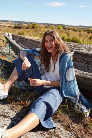 Katrin Uri Blåmønstret '970 Masaai Village Night' cashmere mix skjerf