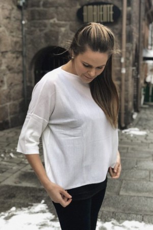 Cathrine Hammel Offwhite 'Wide Tee' merino genser med 3/4 erm