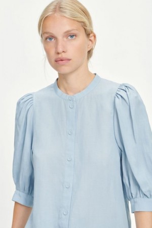 Samsøe Samsøe Dusty blue tencel/lin 'Mejse Shirt' bluse med puffermer