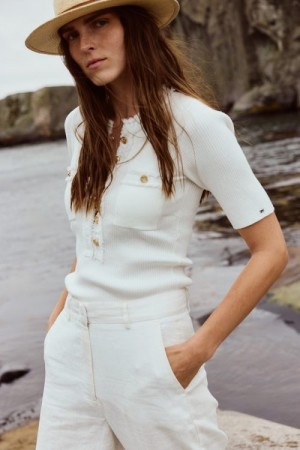 Katrin Uri White with white ribbet kortermet 'Malibu Pullover'