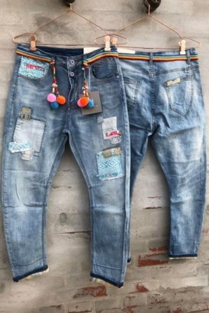 Cabana Living 'DY 606 blue patchwork' med pom pom denim light blue jeans