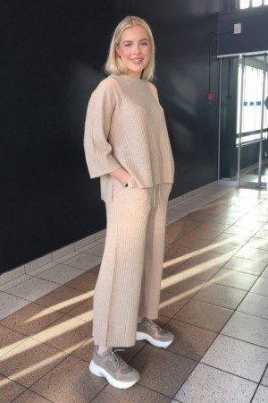 Ilag Sand 100% myk ull 'Steilene Sweater' ribbestrikket genser