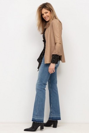 Cambio 'Paris Flared' råtøff og trendy flare jeans for deg som har former!