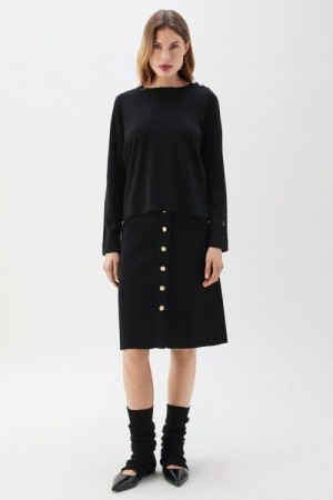 Busnel Sort 'Annika' 100% merino genser med gullknapper. Bestselger!