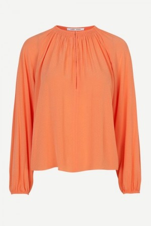 Samsøe Samsøe Orange jacquard mønstret 'Kaia Blouse' bluse med poseerm